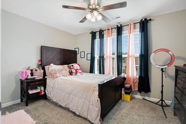 217 Quarry Overlook Way, Clarksville, TN 37043