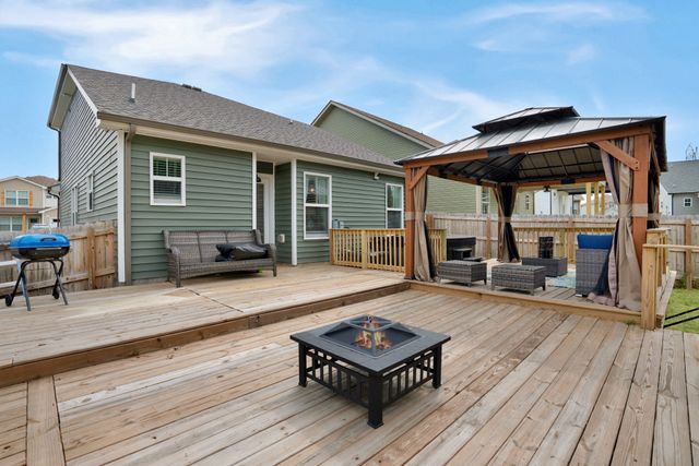 217 Quarry Overlook Way, Clarksville, TN 37043