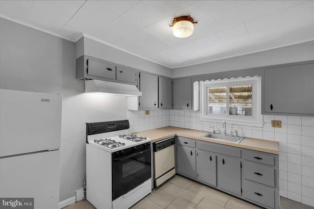 213 S FRANKLIN ST, Shamokin, PA 17872