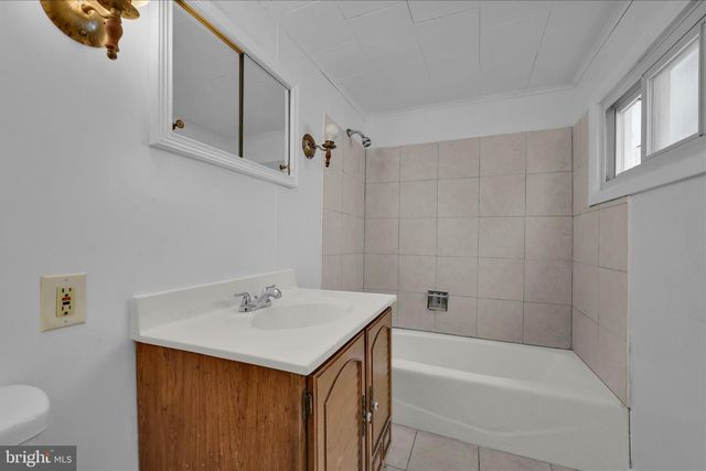 213 S FRANKLIN ST, Shamokin, PA 17872