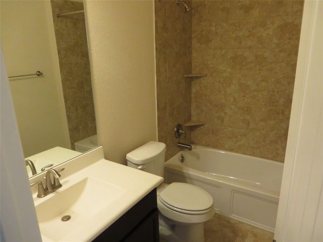 1220 Gaviota LN, Leander, TX 78641