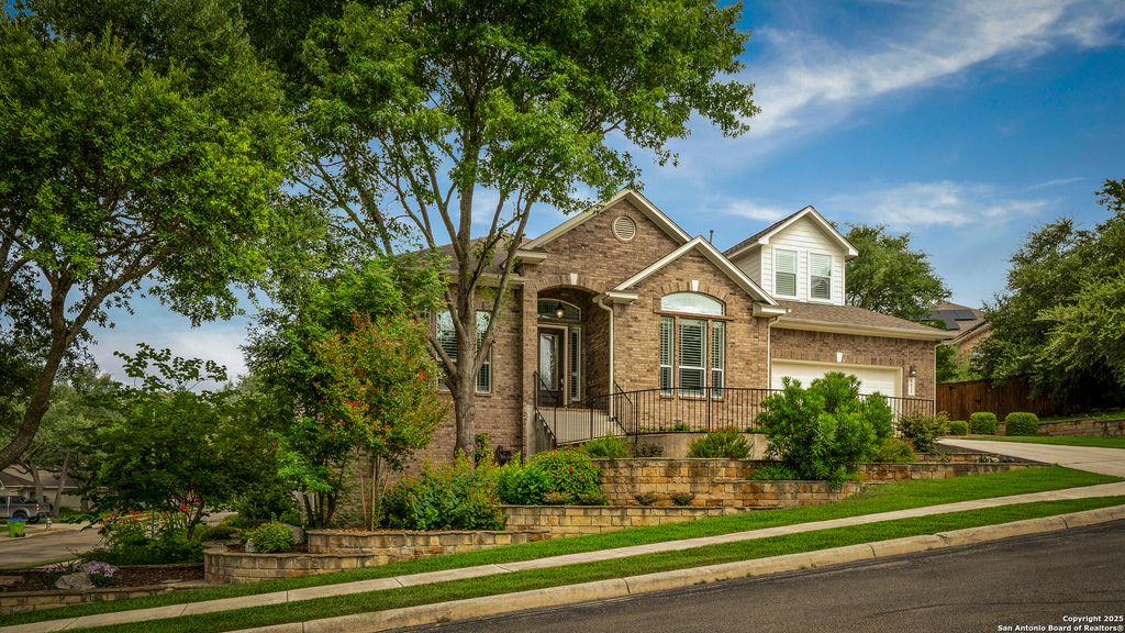 8425 Artesia, Helotes, TX 78023