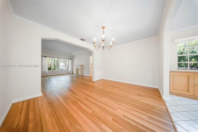 670 NE 56th St, Miami, FL 33137