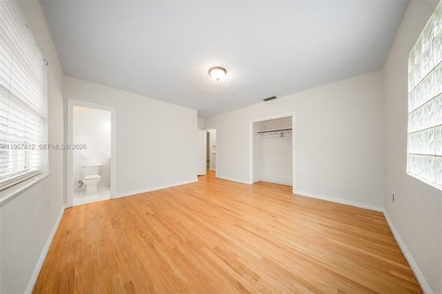 670 NE 56th St, Miami, FL 33137