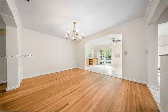 670 NE 56th St, Miami, FL 33137