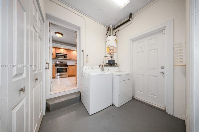 670 NE 56th St, Miami, FL 33137