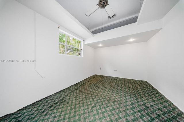 670 NE 56th St, Miami, FL 33137