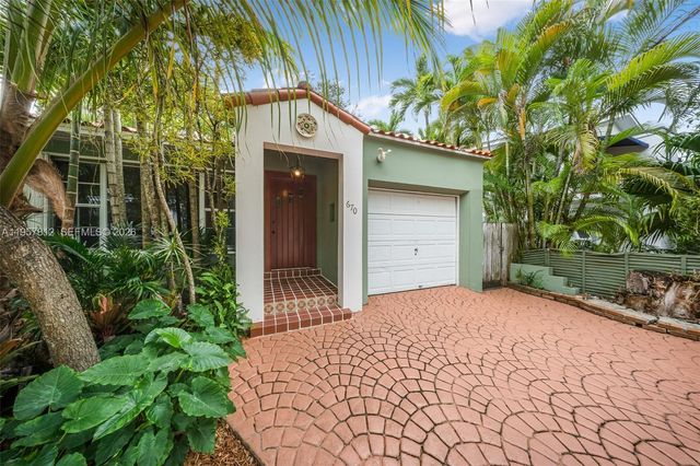 670 NE 56th St, Miami, FL 33137