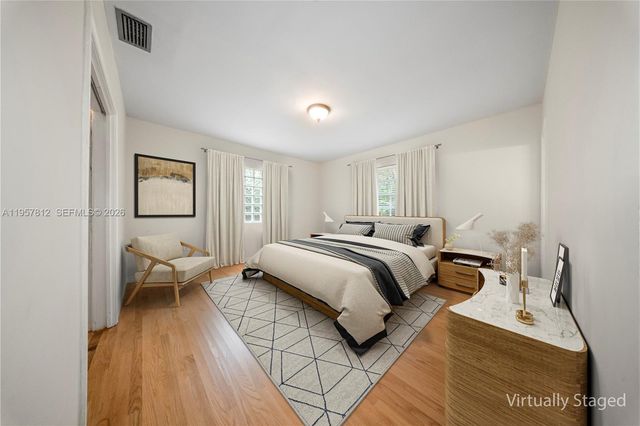 670 NE 56th St, Miami, FL 33137