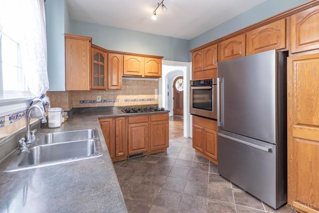 4330 Schulte Drive, Cincinnati, OH 45205