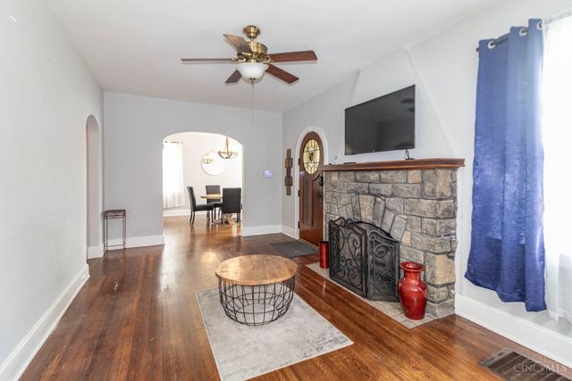 4330 Schulte Drive, Cincinnati, OH 45205