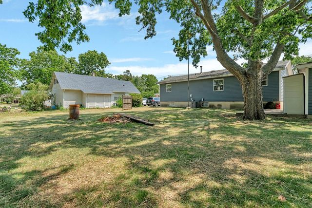 25034 S Center Street, Channahon, IL 60410