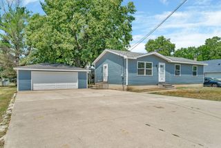 25034 S Center Street, Channahon, IL 60410