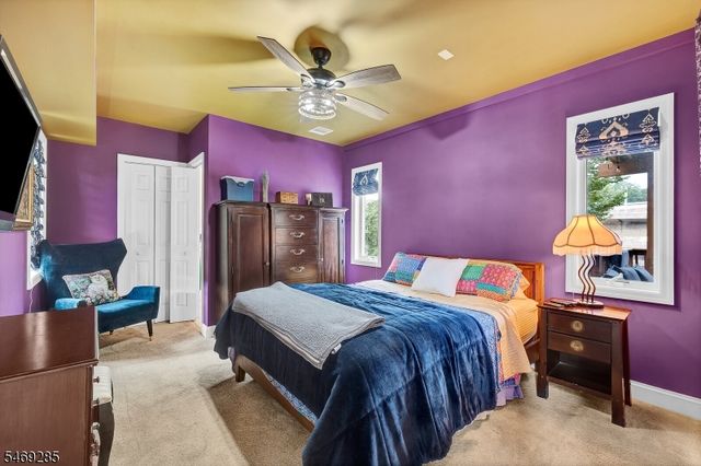 376 Riverside Ave, Rutherford Boro, NJ 07070