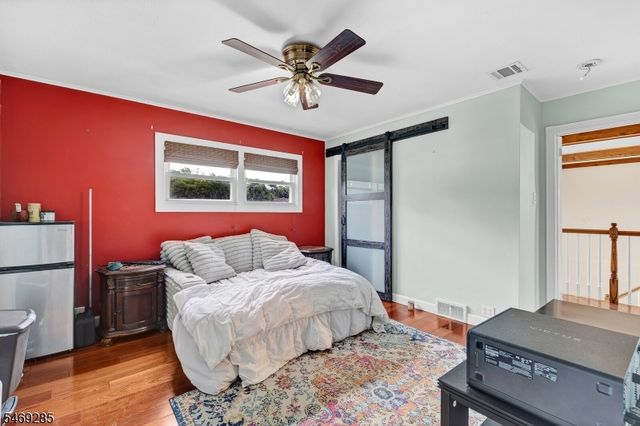 376 Riverside Ave, Rutherford Boro, NJ 07070