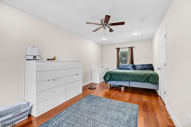 376 Riverside Ave, Rutherford Boro, NJ 07070