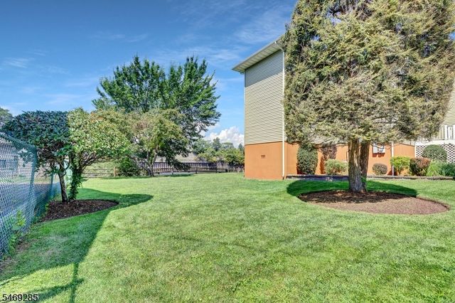 376 Riverside Ave, Rutherford Boro, NJ 07070