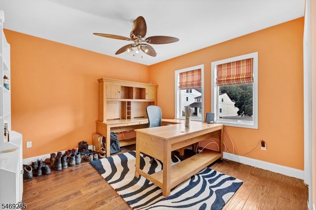 376 Riverside Ave, Rutherford Boro, NJ 07070