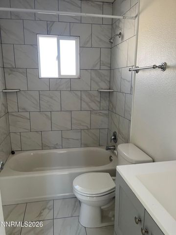 1522 F Street A and B, Sparks, NV 89431