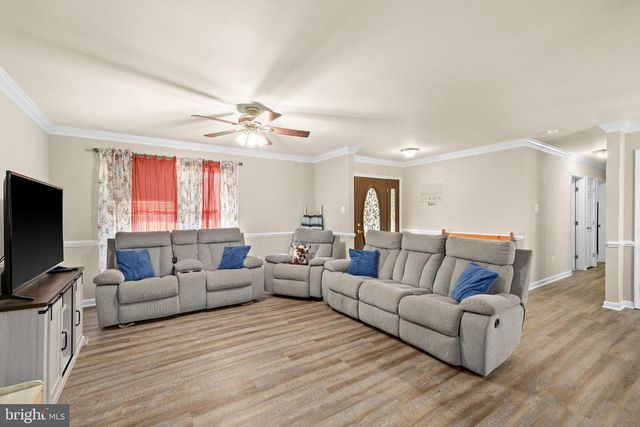 419 PLEASANTS DR, Fredericksburg, VA 22407