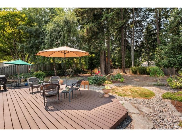 7095 Sw TIERRA DEL MAR Dr, Beaverton, OR 97007