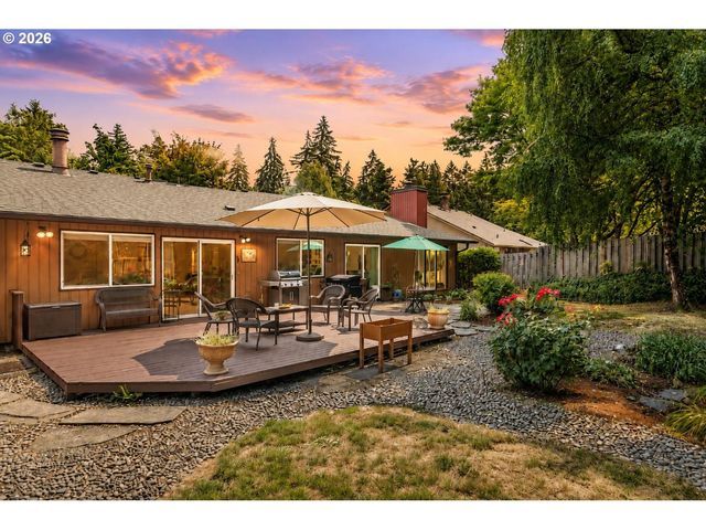 7095 Sw TIERRA DEL MAR Dr, Beaverton, OR 97007