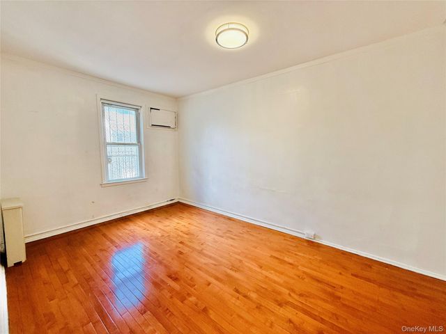 2879 Harrington Avenue, Bronx, NY 10461