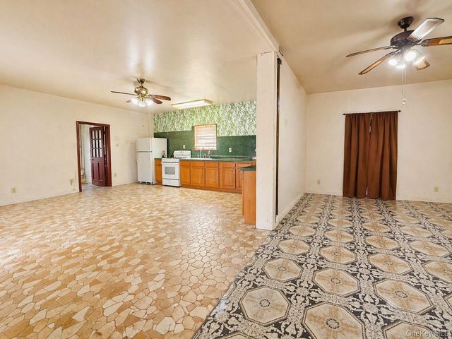 2879 Harrington Avenue, Bronx, NY 10461