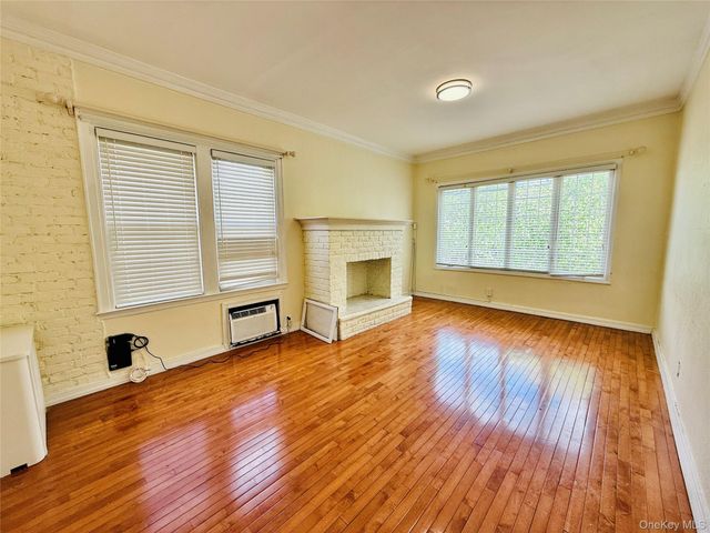 2879 Harrington Avenue, Bronx, NY 10461