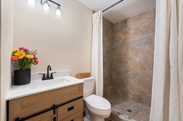 101 Myers Avenue, Cleburne, TX 76033