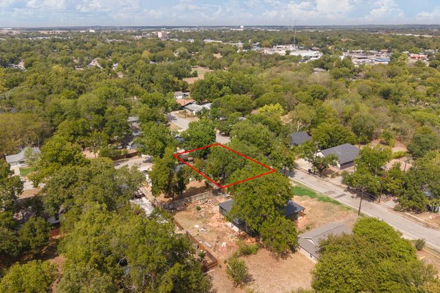 101 Myers Avenue, Cleburne, TX 76033