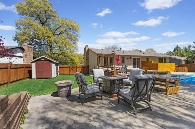 2897 Torchwood Drive, New Brighton, MN 55112