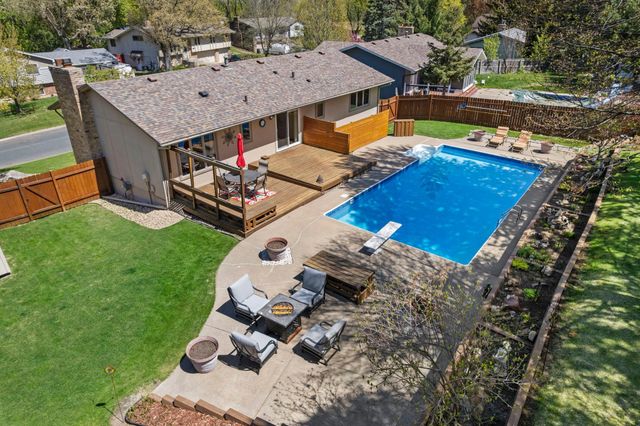 2897 Torchwood Drive, New Brighton, MN 55112