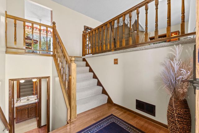 2897 Torchwood Drive, New Brighton, MN 55112