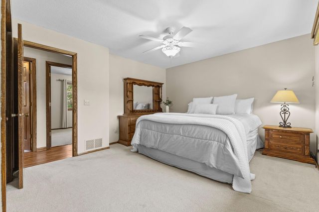 2897 Torchwood Drive, New Brighton, MN 55112