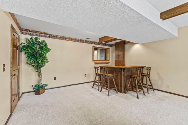 2897 Torchwood Drive, New Brighton, MN 55112