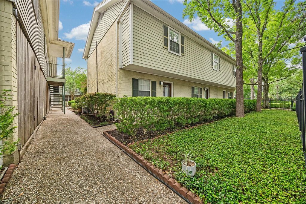 1603 Heights Boulevard 14, Houston, TX 77008