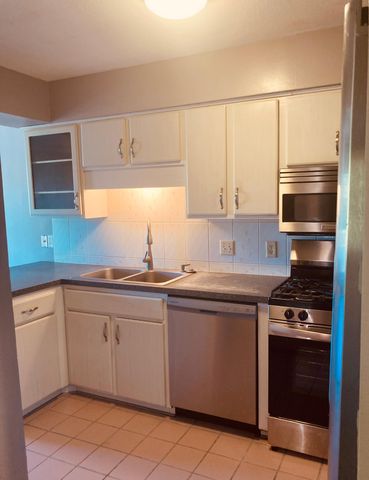 9981 106th Place N, Maple Grove, MN 55369