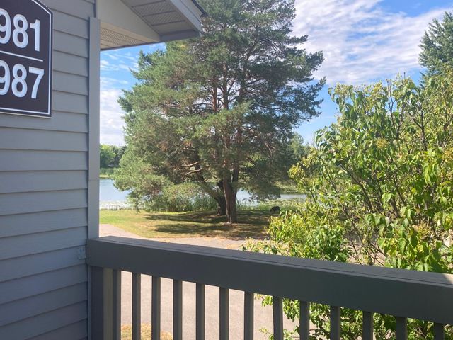 9981 106th Place N, Maple Grove, MN 55369