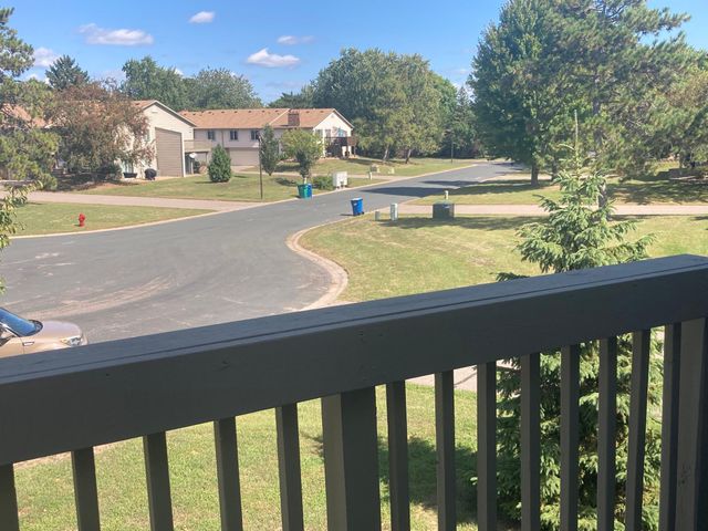 9981 106th Place N, Maple Grove, MN 55369