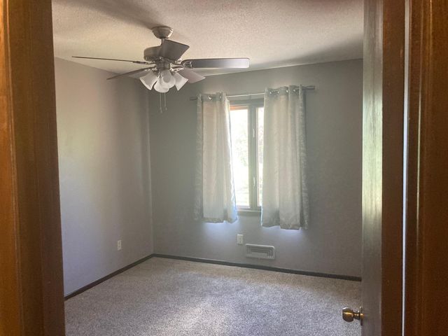 9981 106th Place N, Maple Grove, MN 55369