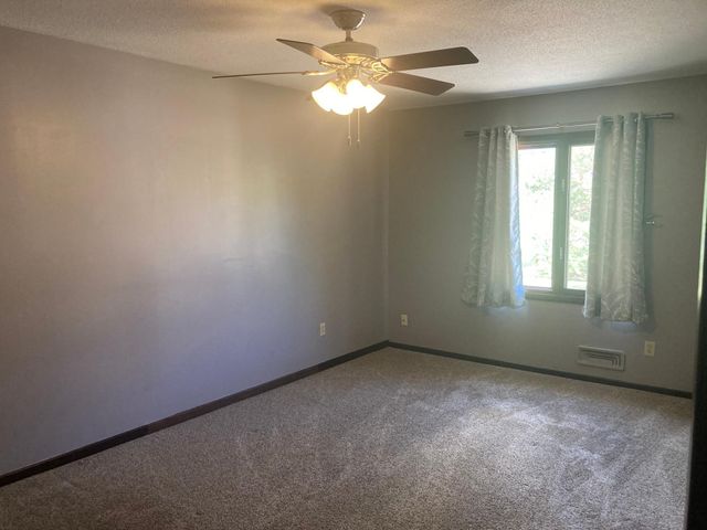 9981 106th Place N, Maple Grove, MN 55369