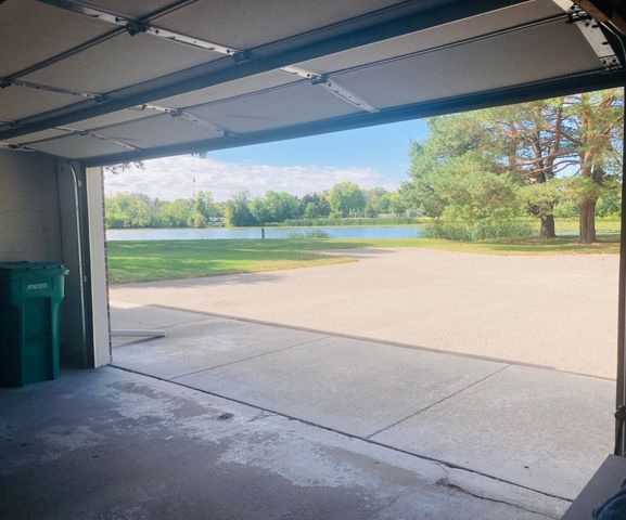 9981 106th Place N, Maple Grove, MN 55369