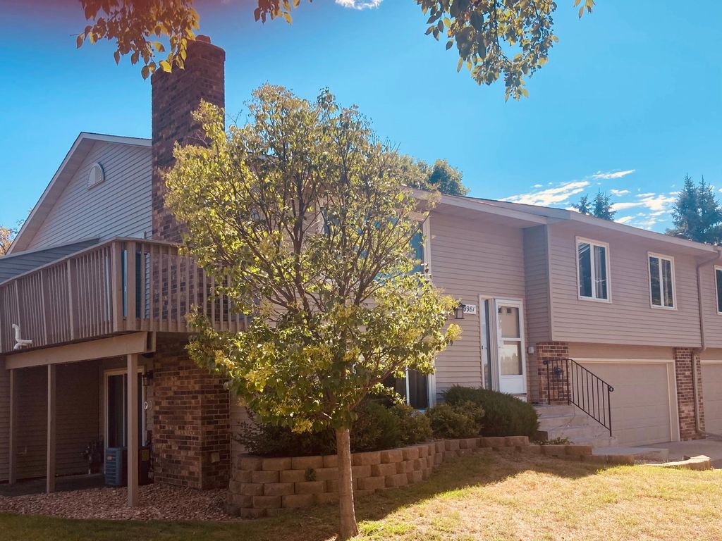 9981 106th Place N, Maple Grove, MN 55369 — photo 2