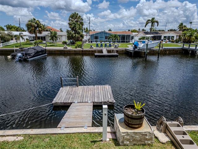 3931 HEADSAIL DRIVE, New Port Richey, FL 34652