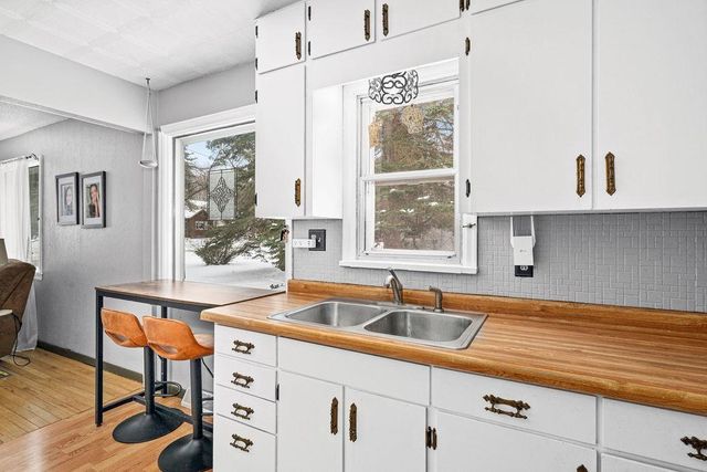 201 S Blackman Avenue, Duluth, MN 55811