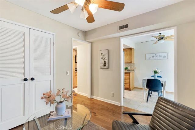 1008 W Riverside Drive 34, Burbank, CA 91506
