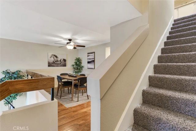 1008 W Riverside Drive 34, Burbank, CA 91506