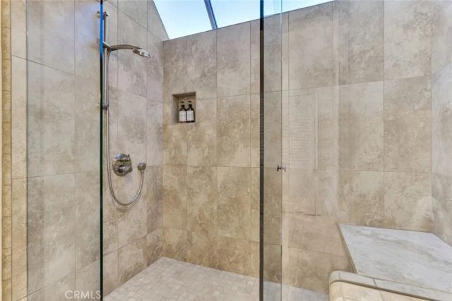 1008 W Riverside Drive 34, Burbank, CA 91506