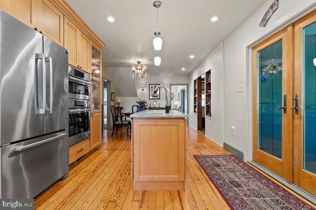 229 UNION ST, Doylestown, PA 18901